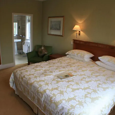 The Heathers Bed & Breakfast 4*