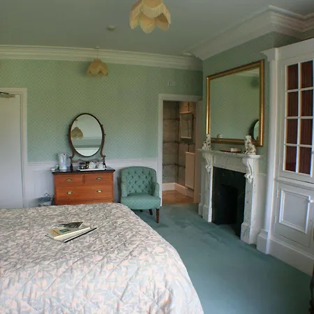 Bed & Breakfast The Heathers York