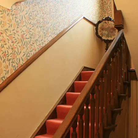 The Heathers Bed & Breakfast 4*